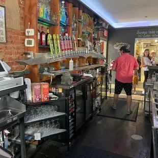 Bar