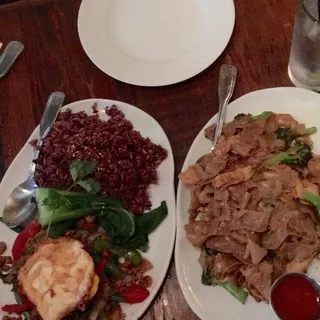 Grapow Gai with Fried Egg