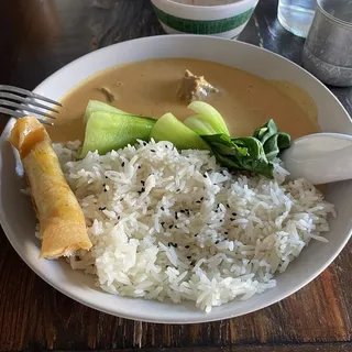 Beef Panang Curry with Rice Lunch Special