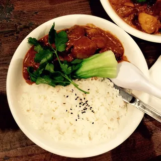 Braised Lamb Shank in Massaman Curry