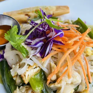 Pad Thai Chicken Lunch