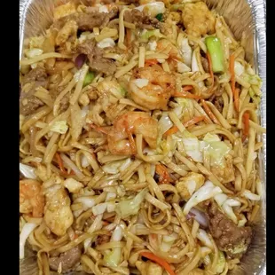 House special lo mein