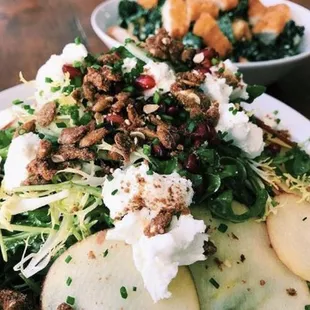 Arugula &amp; Frisée Salad