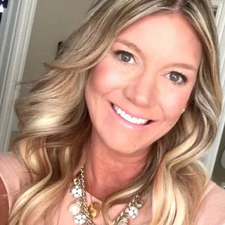 Dana S.
