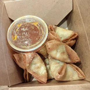 Crab Ragoon Wontons