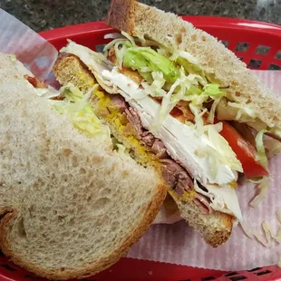 Bomb deluxe sandwich