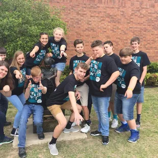 Summit students MAKE A DIFFERENCE by serving in our community.