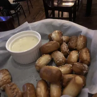 Pretzel bites with queso