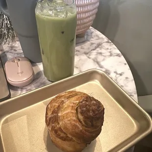 Big bun (croissant/cinnamon roll), iced matcha with lavender