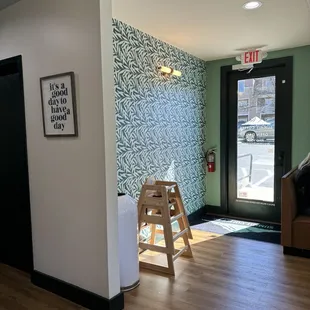the entrance to the coffee shop