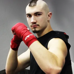 Michael Sgro-USA Boxer, MMA Competition Fighter. Does One-On-One Boxing and MMA training.