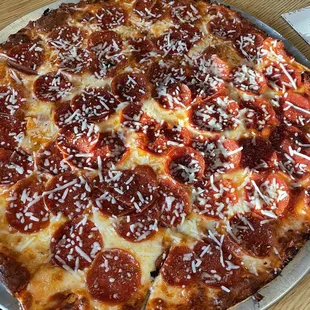 Pepperoni pizza - St Louis crust!