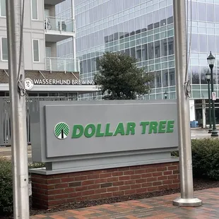 The flagship of Summit Pointe and National Headquarters for Dollar Tree