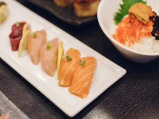 H2O Sushi & Izakaya