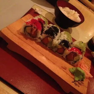 This was the ultimate disappointment. Xmas Roll. The red and green caviar was tasty. Tuna was bad and turning brown. Yuck