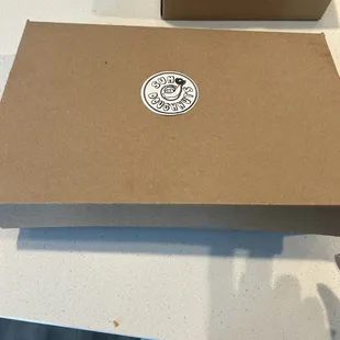 Donut box
