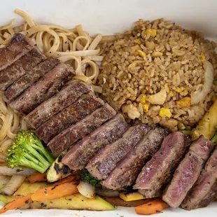 Hibachi Steak w chicken fried rice.