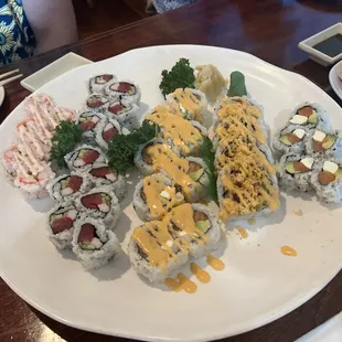 sushi, sashimi, sushi and sashimi, food