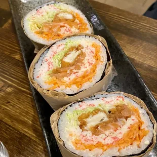Yoshihama burrito - Salmon, fried chicken