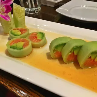 Salmon Avocado Roll