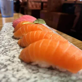 Salmon Sushi