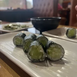 Cucumber Maki Roll
