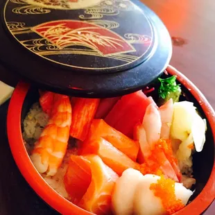Treasure bowl aka chirashi