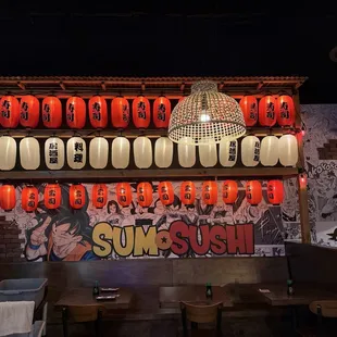 Awesome back wall graphics. This place has great energy!