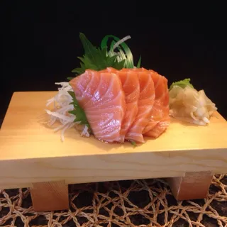 Salmon Sashimi