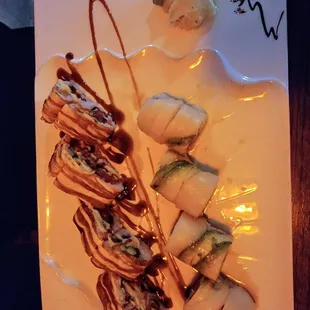 Snow white roll and pink lady roll