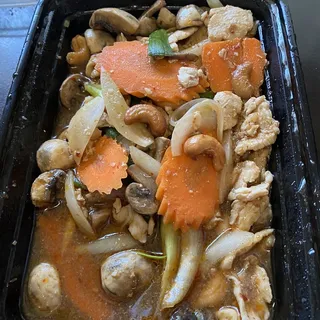 Cashew Nut Chicken ( Lunch )