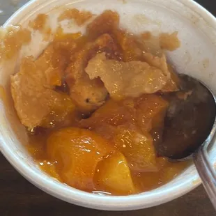 Lo and Smellas Peach Cobbler