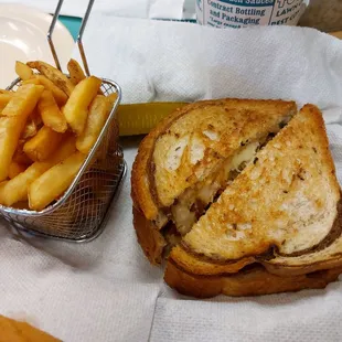 Rueben with fries