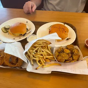 Grilled Onion Cheeseburgers