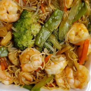 Shrimp Lo-Mein
