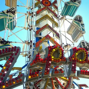 Ughhhhh. Made me siiick! But I giggled the whole time.