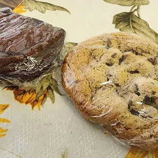 Brownie | Chocolate Chip Cookie - both gluten free, both delicious