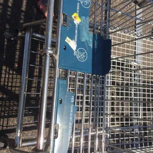 So you want to place your kids on this seat !!