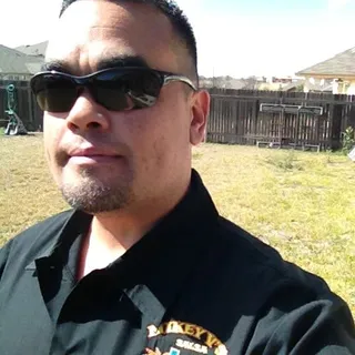 Mike V.
