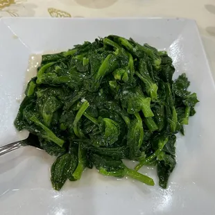 Sautéed Pea Pod Leaves