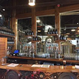 The bartop at Tin Man Brewing Company