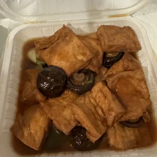 Tofu &amp; Mushroom clay pot