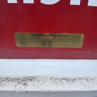 Largest raisin box sign.
