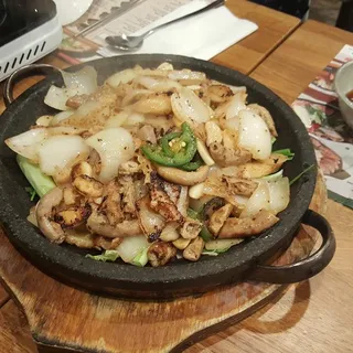 Tong Ma Neul Yang Gopchang Bok Geum