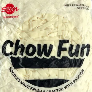 Sun Noodle Chow Fun - 4 lbs. or 6 oz. of noodles.  Thick-flat, white noodles perfect for stir-frying.