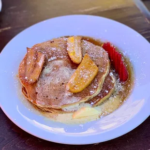 Bananas Fosters Hot Cakes