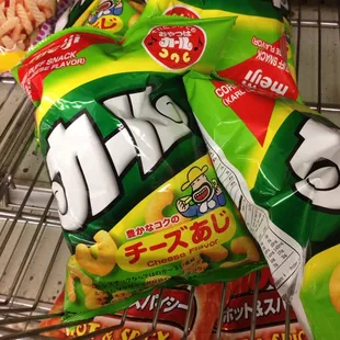 my ABSOLUTE favorite meiji snack!!!!!!!! ^_______^