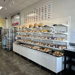 donuts, interior