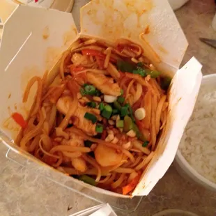 Chicken Pad Thai