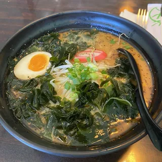 Garlic Tonkatsu Ramen